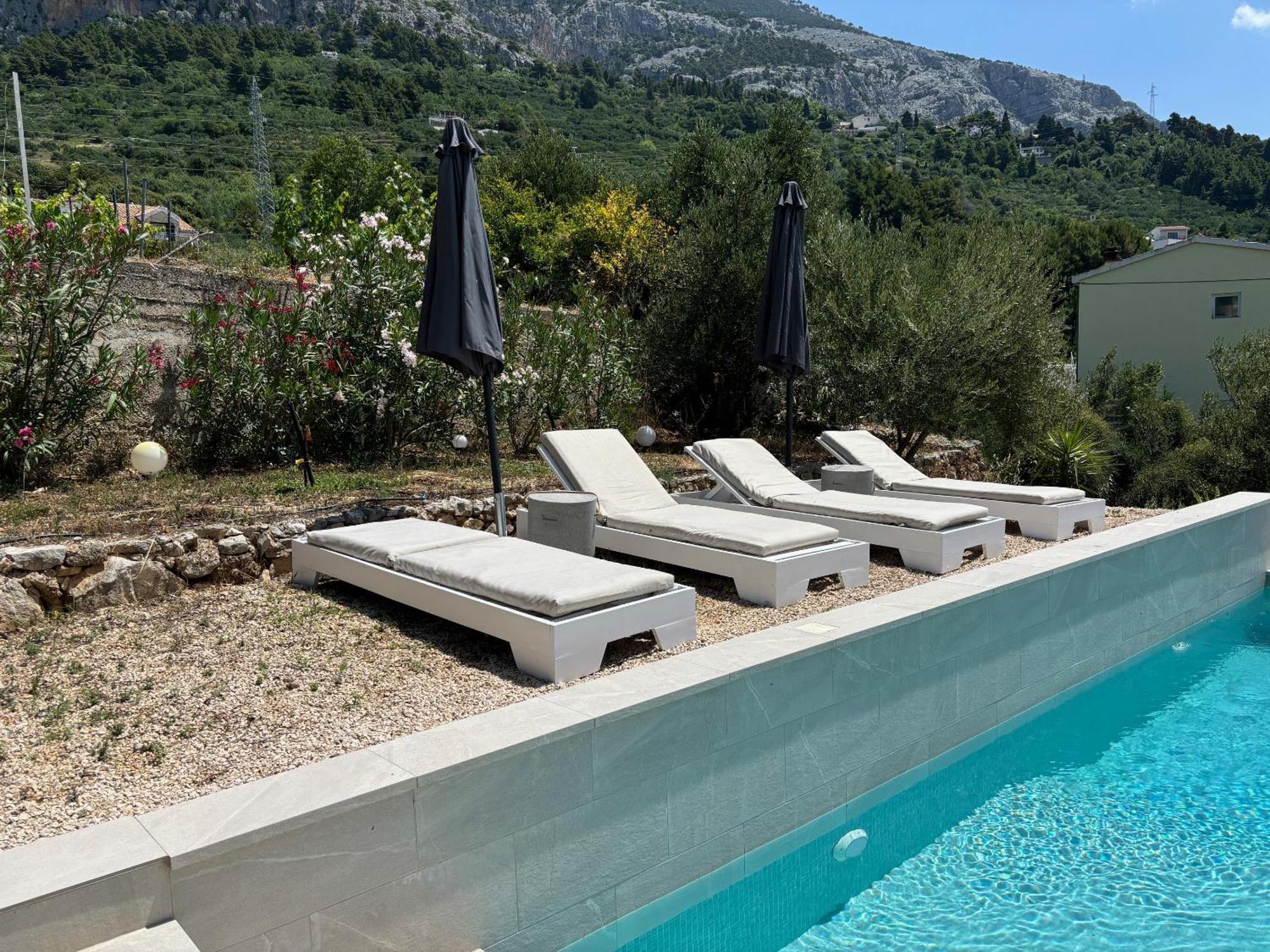 Villa Oleana Makarska Eksteriør bilde